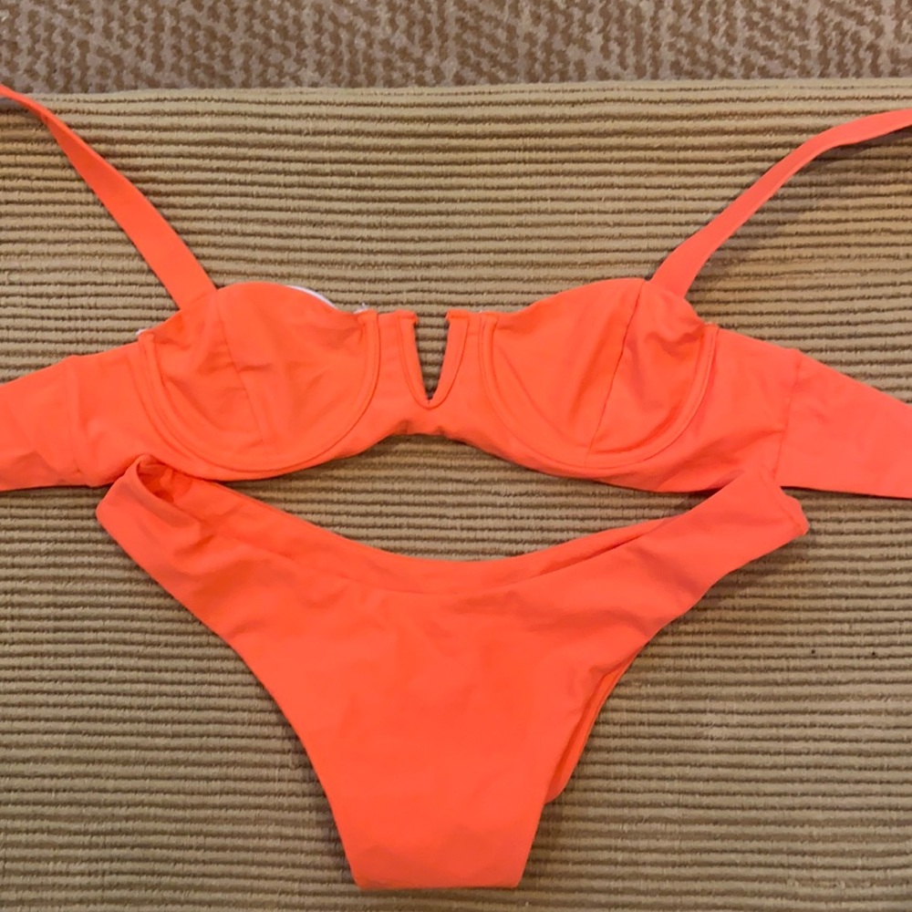 ORANGE ZAFUL BIKINI SWIMSUIT / Size: M(6)